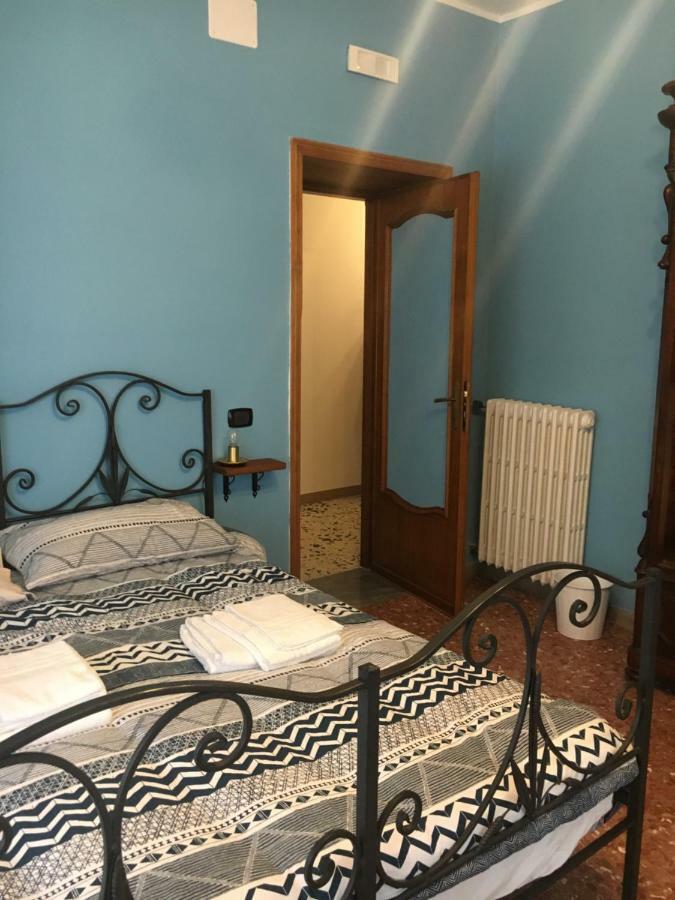 Rocca di Botte B&B Calecatine מראה חיצוני תמונה